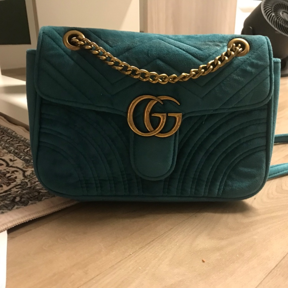 Purse - Picture 1 of 3
